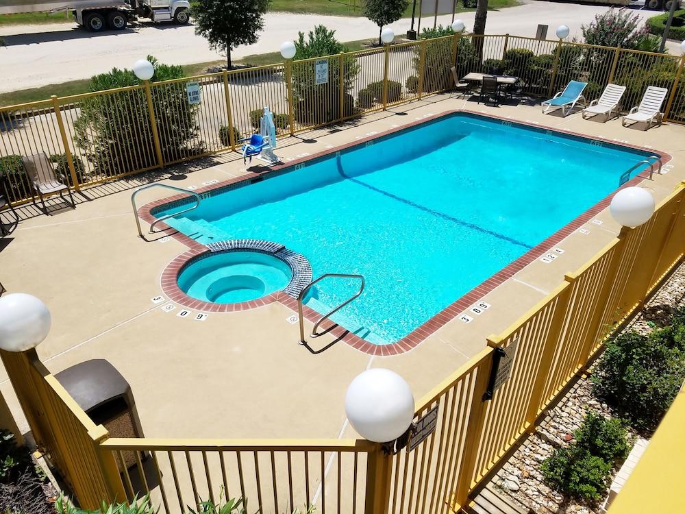 Hotel Blue Fairfield Tx Buitenkant foto